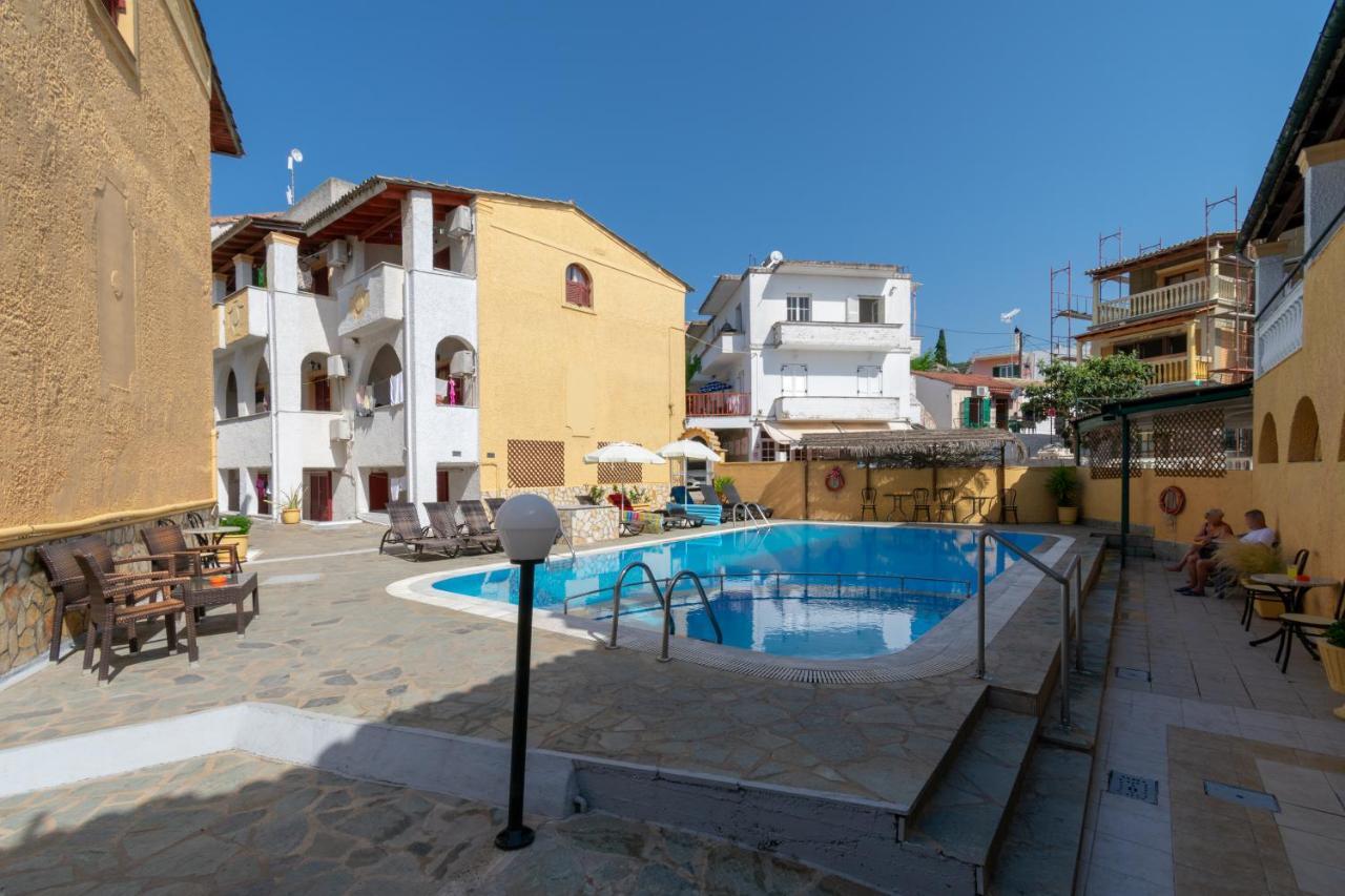 Bella Grecia Studios And Apartments By Hotelius Мораїтика Екстер'єр фото